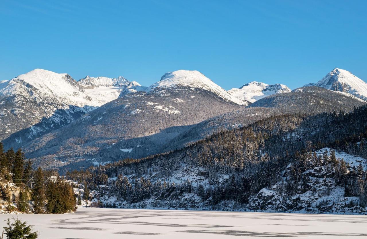 Ferienhaus Amazing Location With Private Hot Tub By Harmony Whistler